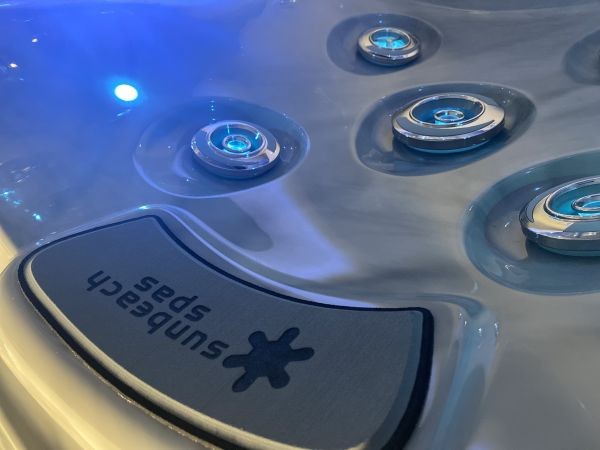 Oceana Plug and Play - 6 Person Hot Tub 